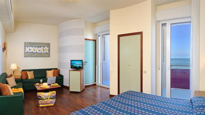 Hotel Atlantic Vista Mare Pesaro Kültér fotó
